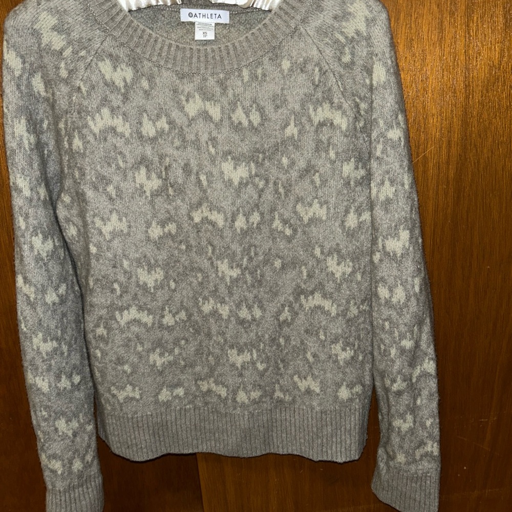 Athleta merino wool Cream and Gray Women's Sweater